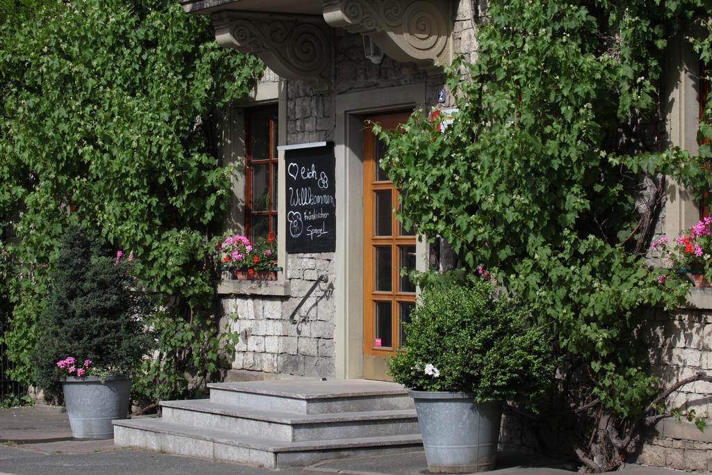 Landgasthof Zur Bruecke Wiesentheid Exterior photo